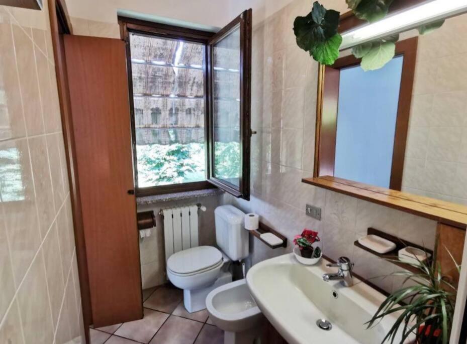 オレッジョ・カステッロ Il Vecchio Kiwi - House With Private Gardenヴィラ エクステリア 写真